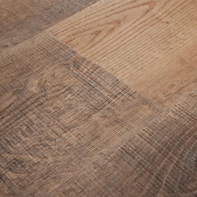 Strata LVT Click